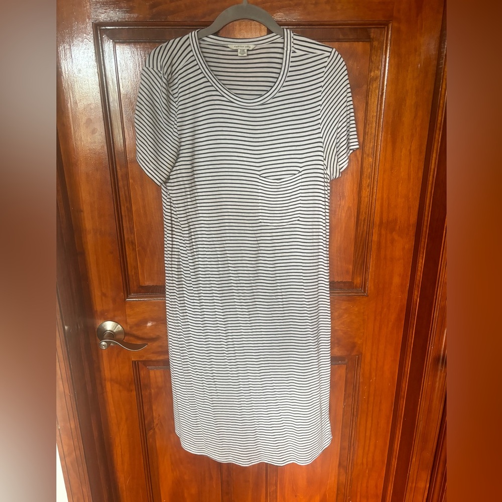 american eagle • t-shirt dress